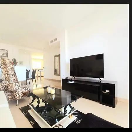 Confortable With Amazing Views In Marbella Appartamento