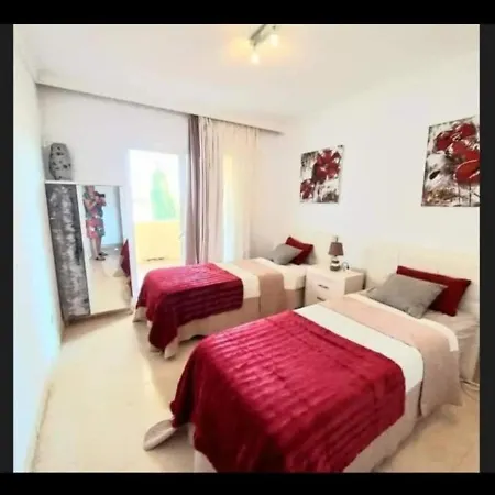 Confortable With Amazing Views In Marbella Appartamento Málaga
